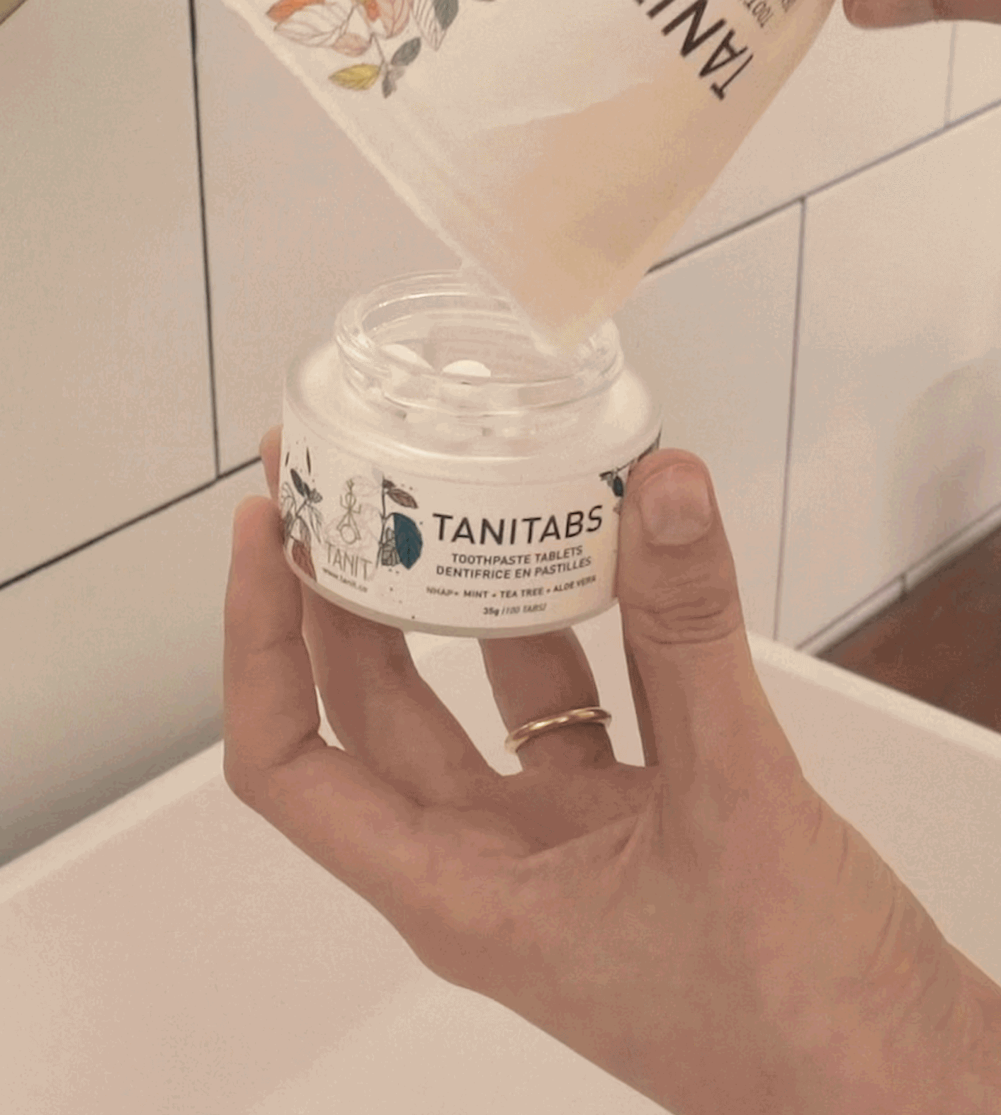 Tablettes de dentifrice à la menthe fraîche - Pot réutilisable - 124 comprimés: Bocal en bambou réutilisable + 124 TANITABS